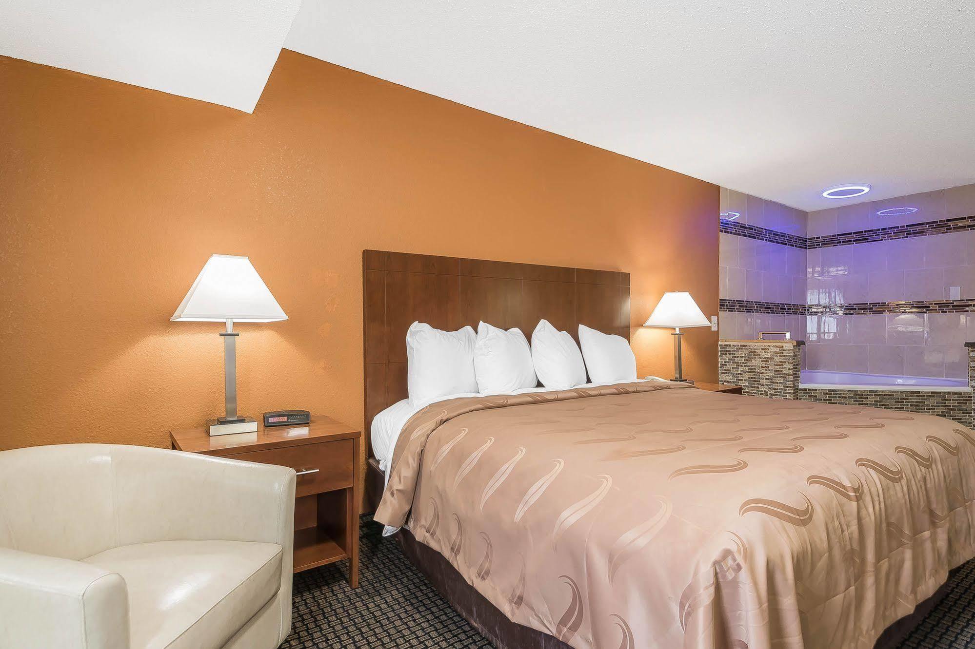 Quality North Hotel Janesville